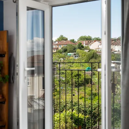 Appartement Charming Family With Stoves, Garden & Parking