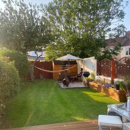 Lägenhet Charming Family With Stoves, Garden & Parking Bristol