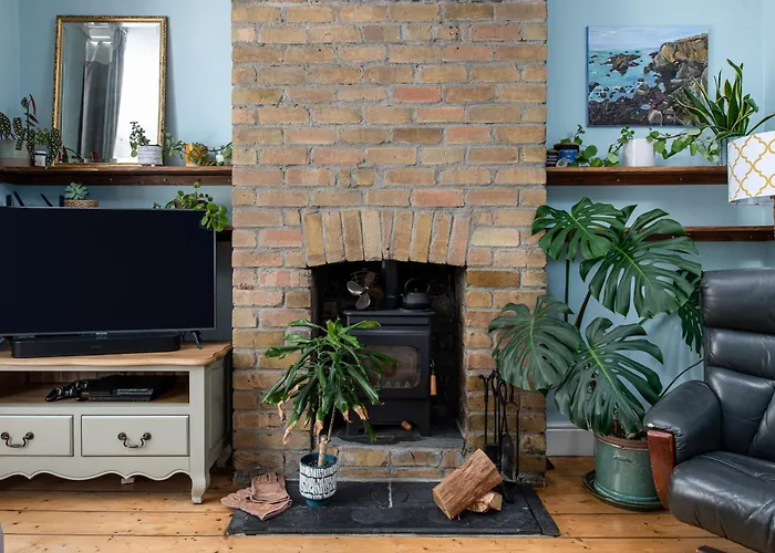 Charming Family With Stoves, Garden & Parking * Bristol